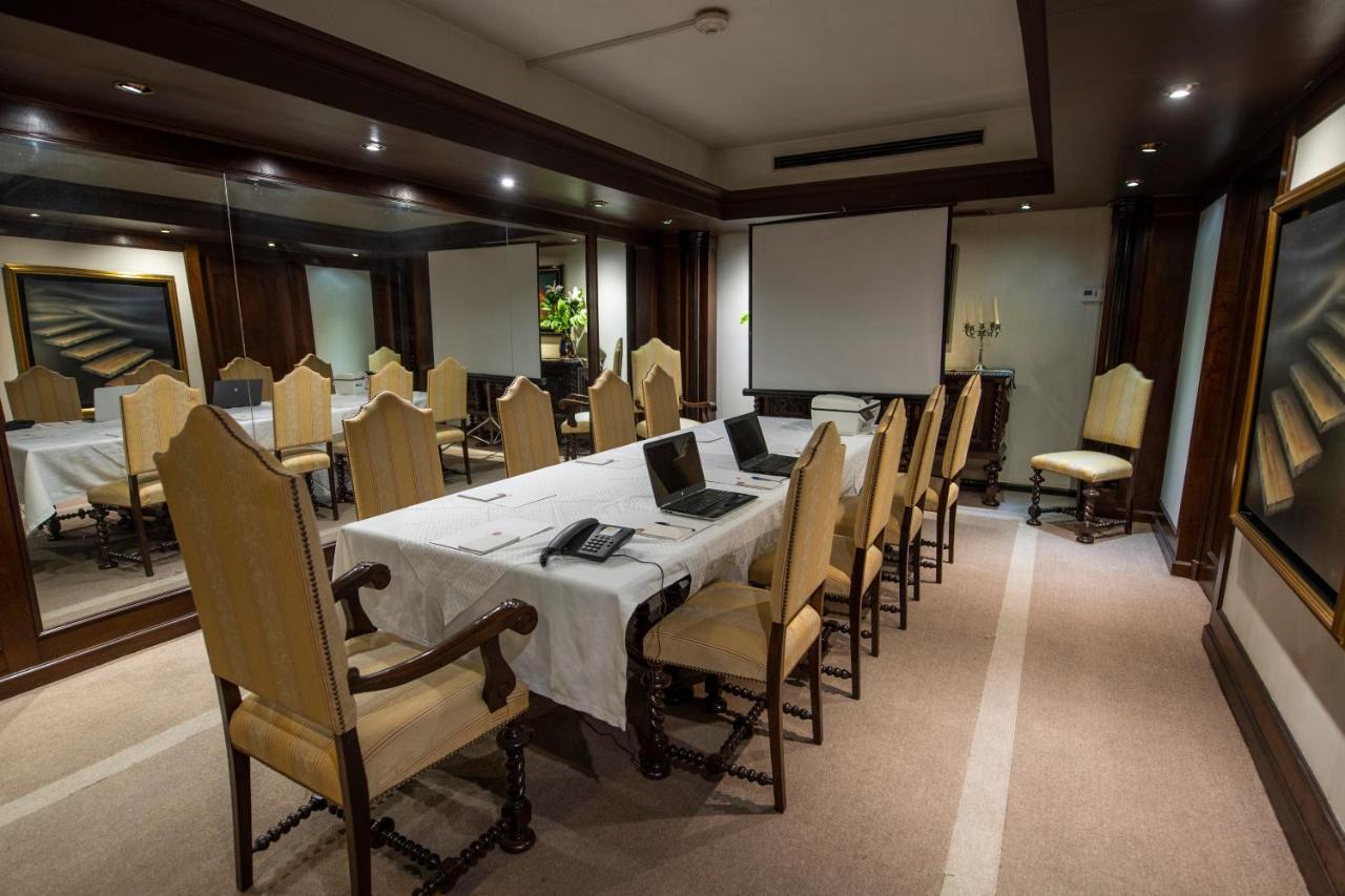 Hotel Cecilia Asuncion Buitenkant foto